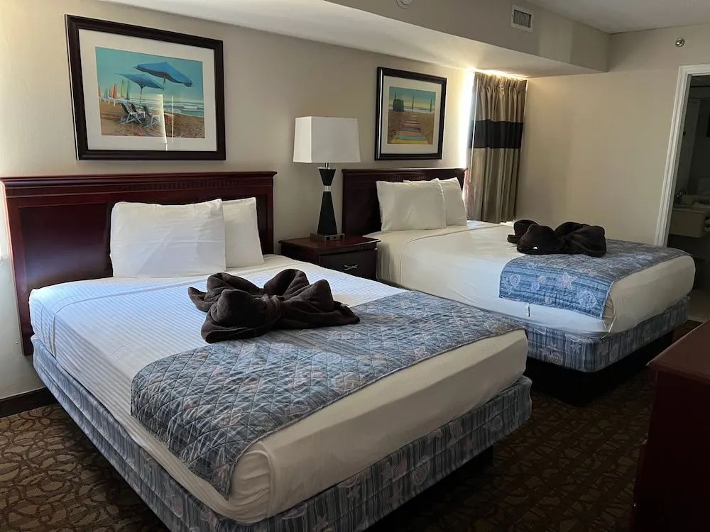 El Coronado Resort