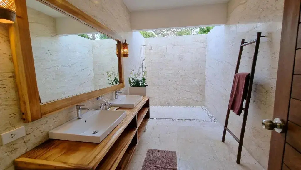 Diamond Villa