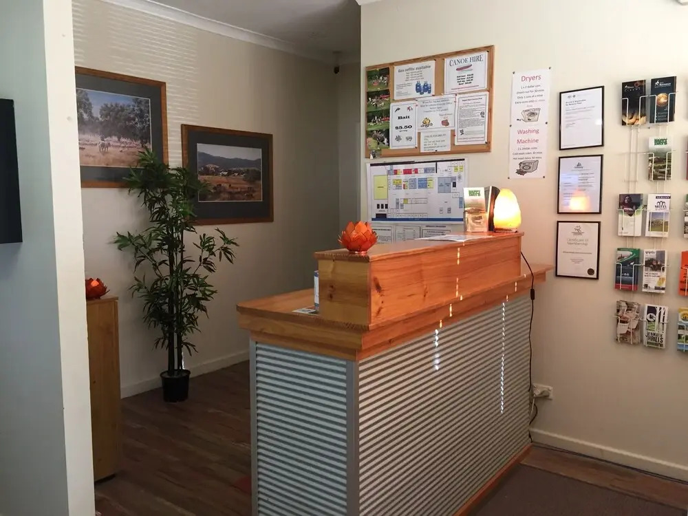 Albany Happy Days Caravan Park