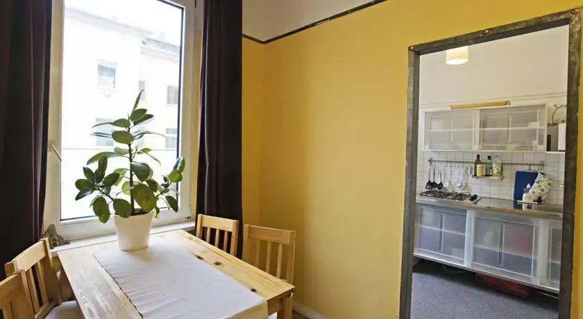 Berlin Cribs Kreuzberg