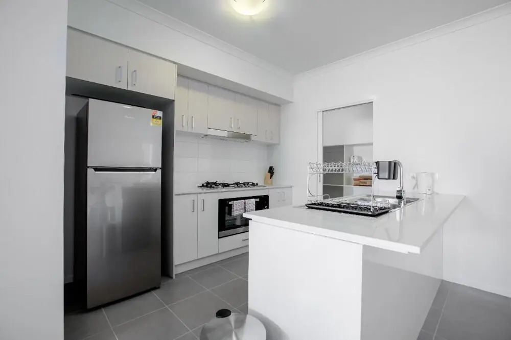 Big Family Fun@ 4 Bedrooms House in Point Cook