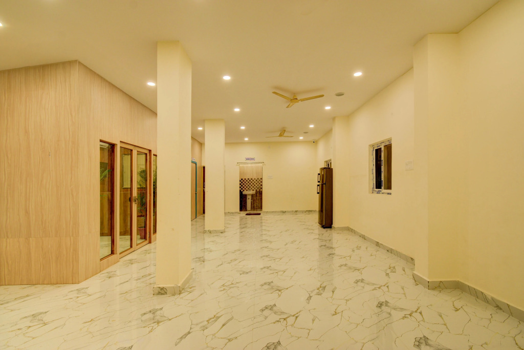Super Hotel O PNR CONTINENTAL MOOSAPET