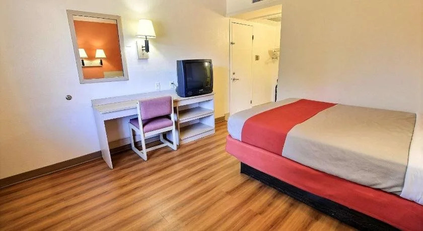 Motel 6 Williamsburg