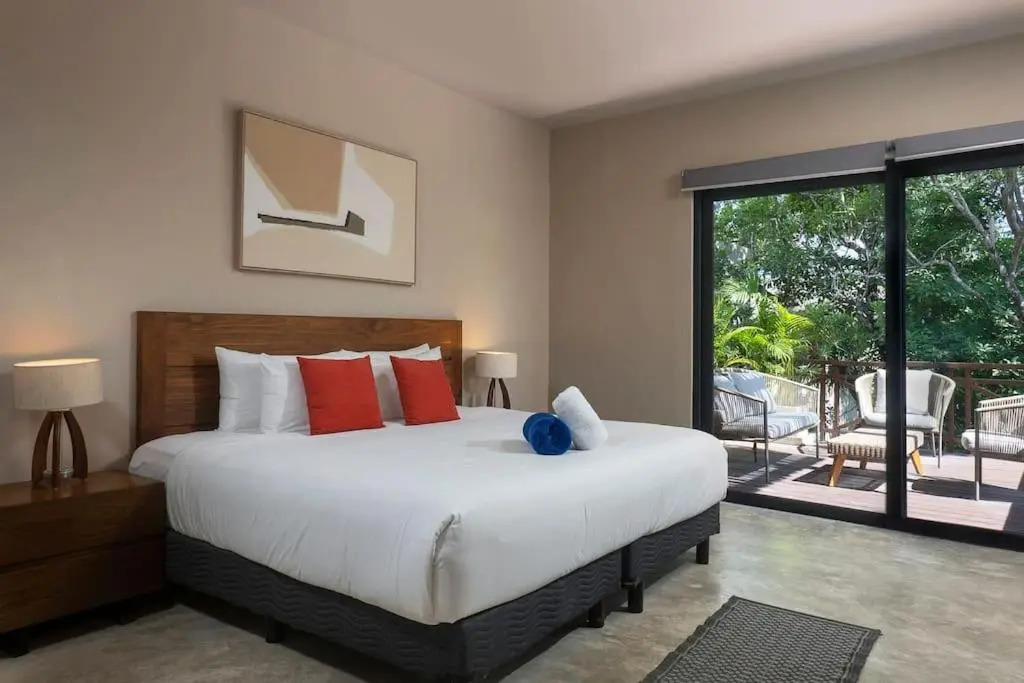 VILLA KINICH: Best Villa in Aldea Zama with Chef and Spa 4BR 11PPL