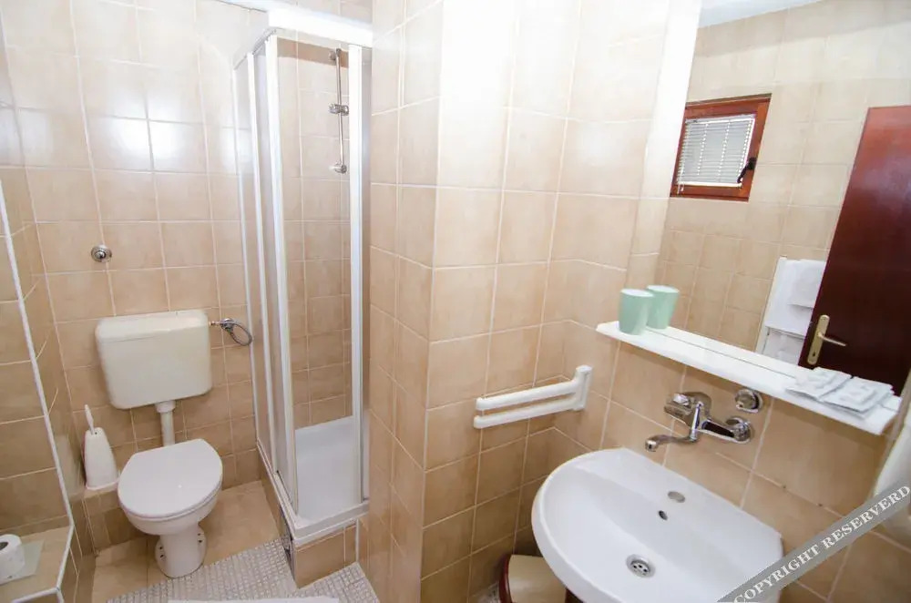 Halvat Guesthouse