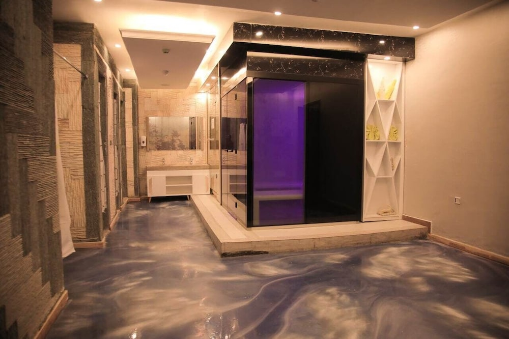 naflet hotel