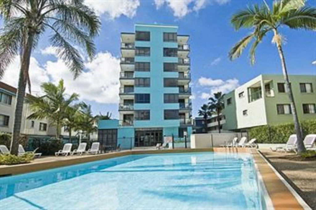 Aqualine Apartments On The Broadwater