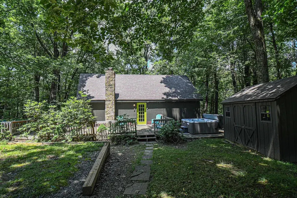 The Happy Cabin