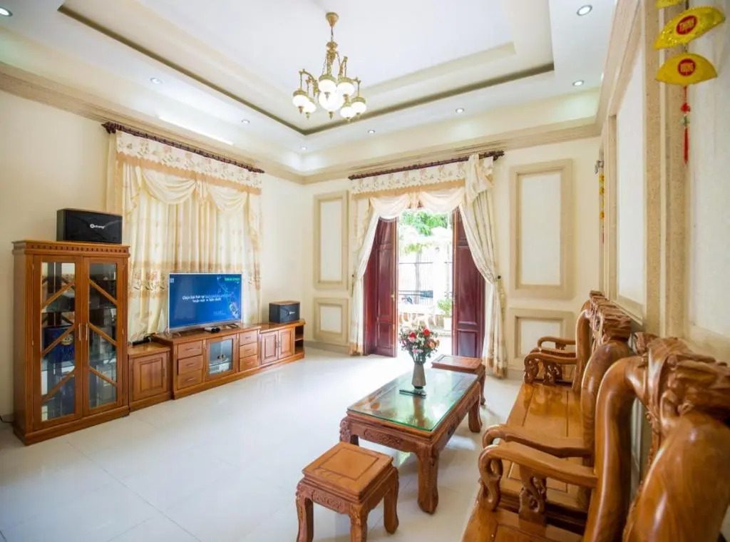 Lux Villa 2 - Villa 7pn hồ bơi gần biển