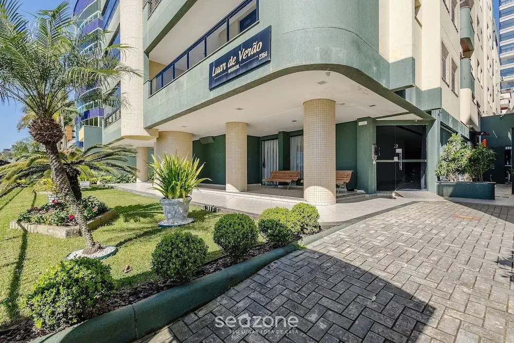 Apt w Balcony nd Barbecue in Seaside Condom Uar301