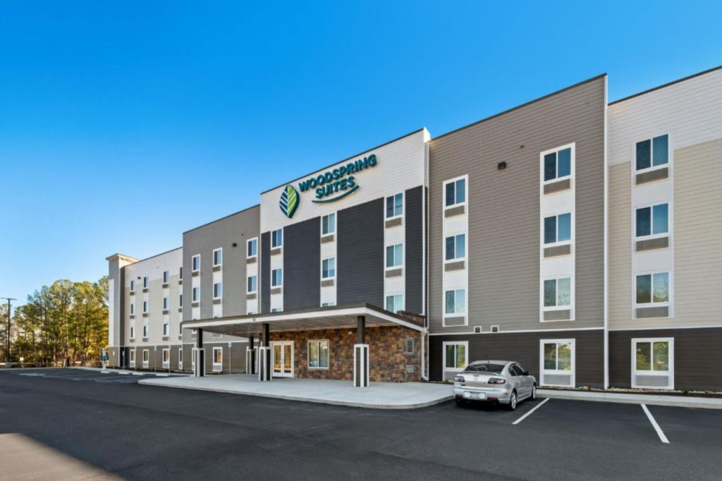 Woodspring Suites Charlotte - Arrowood