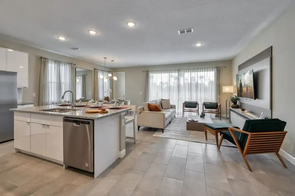 Beautiful and Spacious Home for the Best Disney Vacation