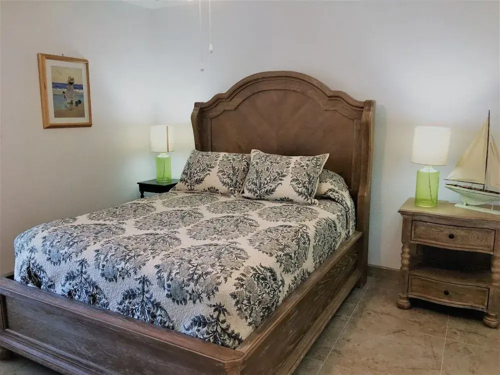 Beachview Condo Unit #214 2 Bedrooms 2 Bathrooms Condo