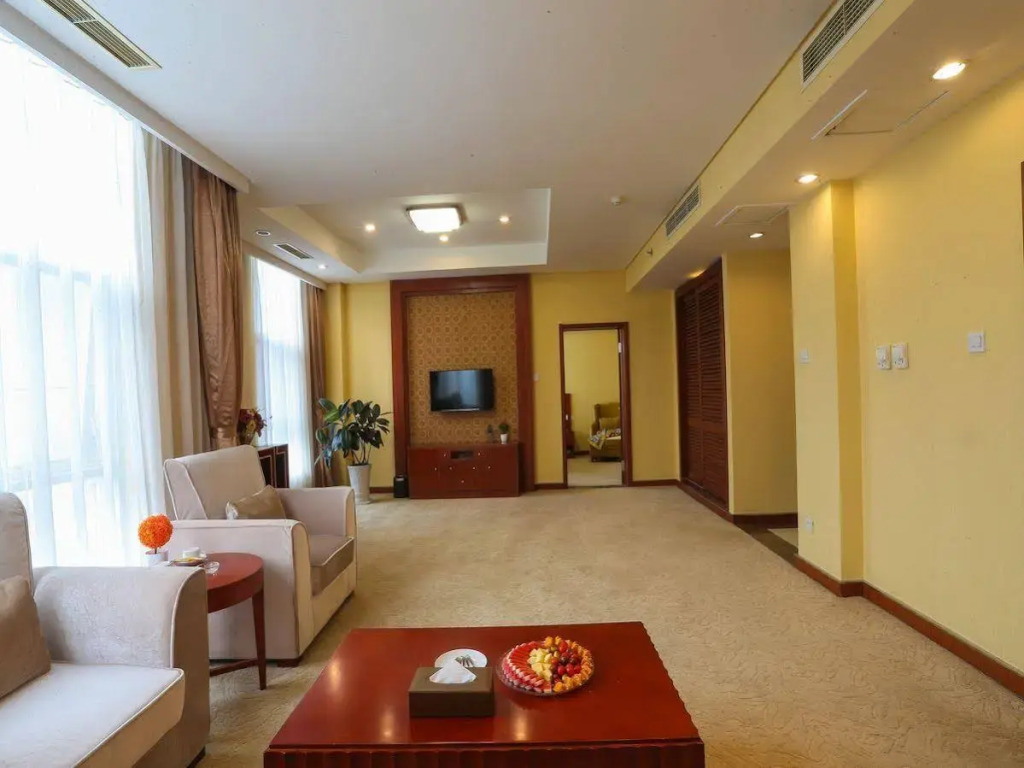 Qingdao TianRun JinWang Hotel