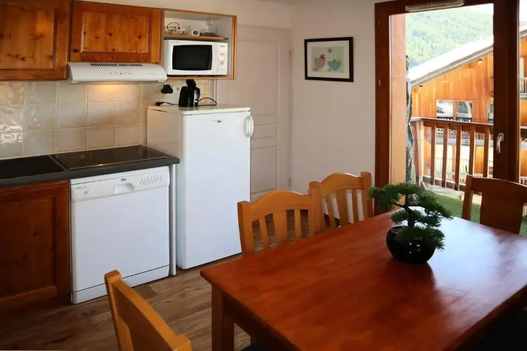 LES CHALETS DE BOIS MEAN - 2 Pièces pour 6 Personnes 024
