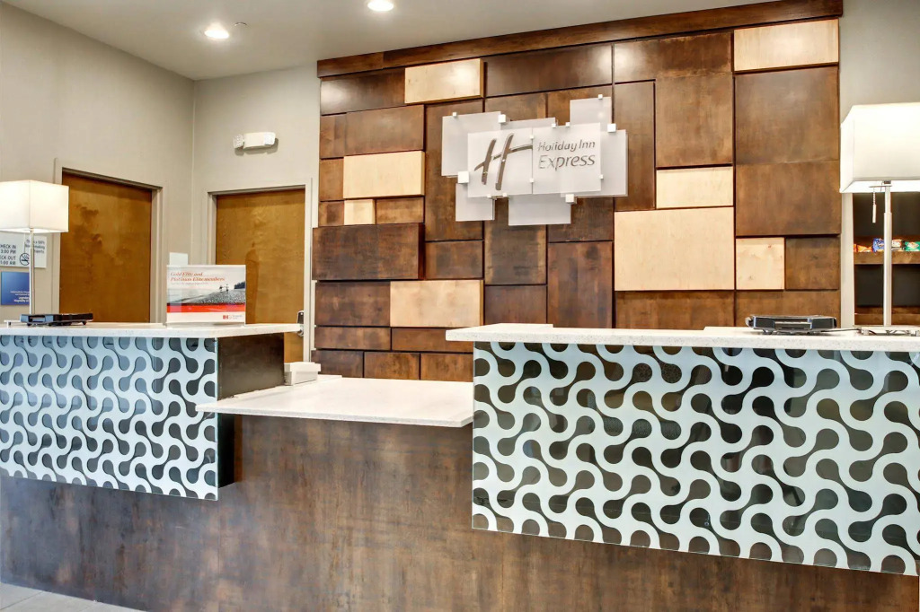 Holiday Inn Express Hotel & Suites Albany by IHG