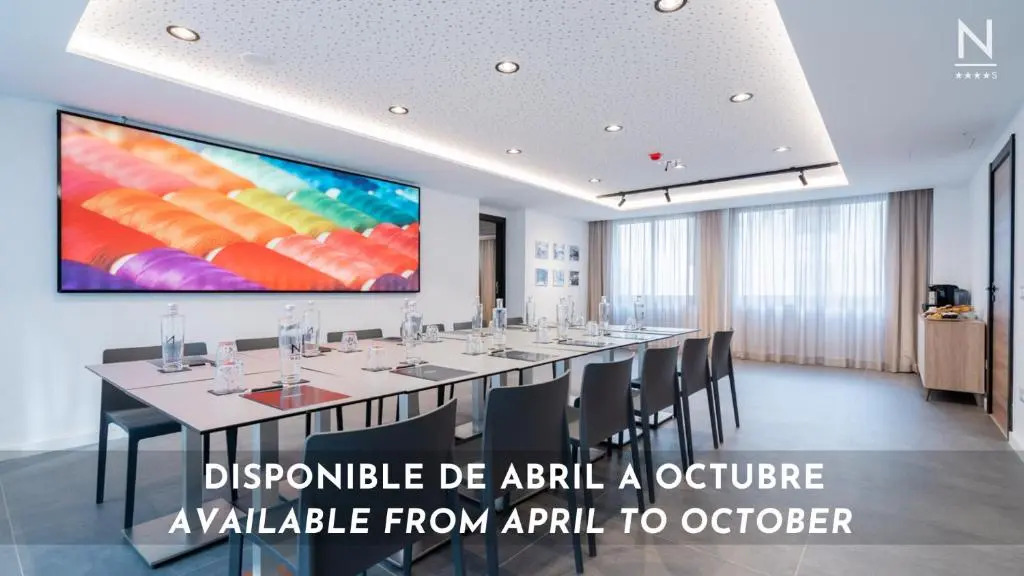 Neptuno Aparthotel