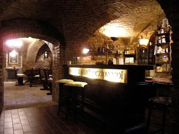 Hotel Zajazd Kultury, dawniej Pocztowy