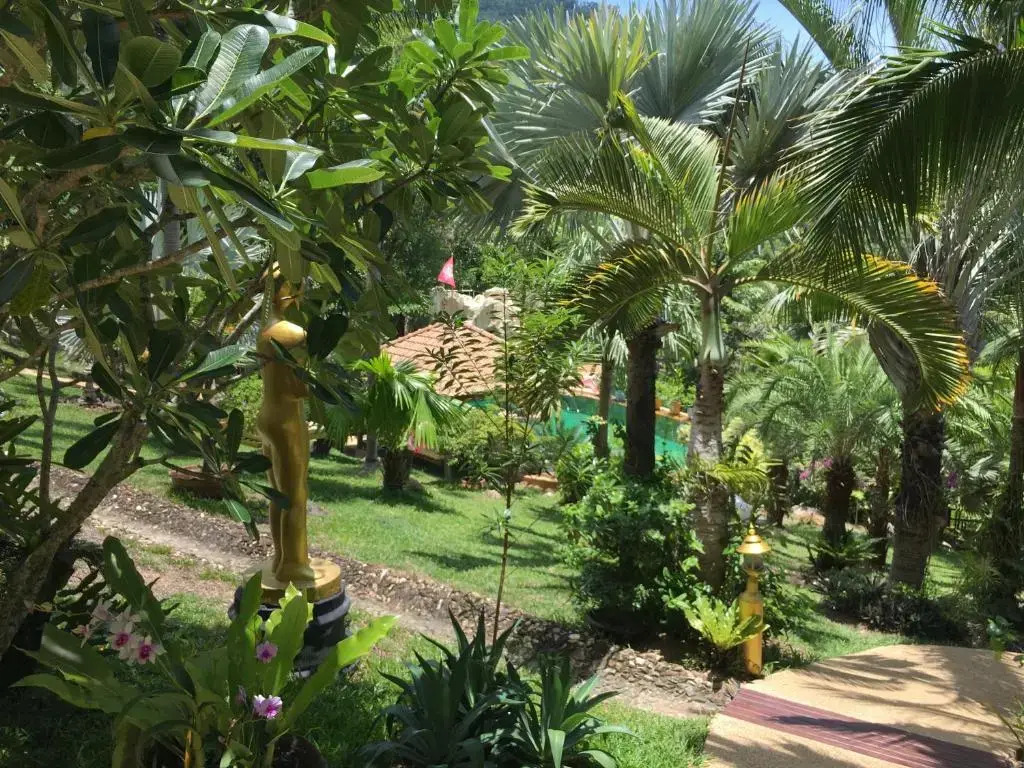 Ever dreamed of staying in a 4 Bedroom Castle SDV044A-By Samui Dream Villas