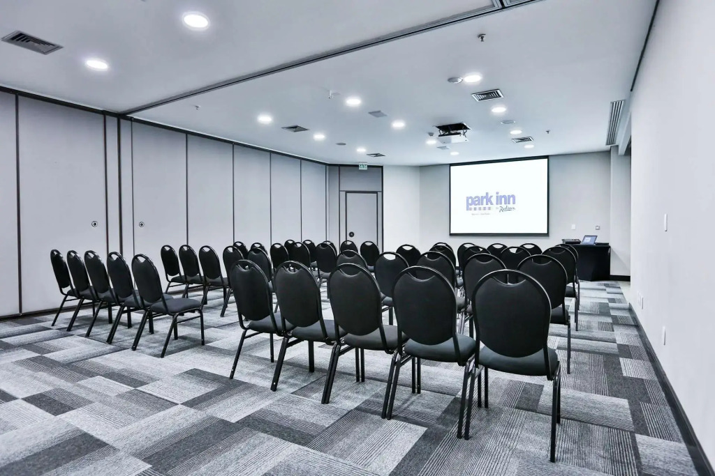 Park Inn by Radisson Berrini