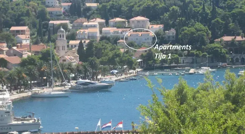 Apartments Tija 1