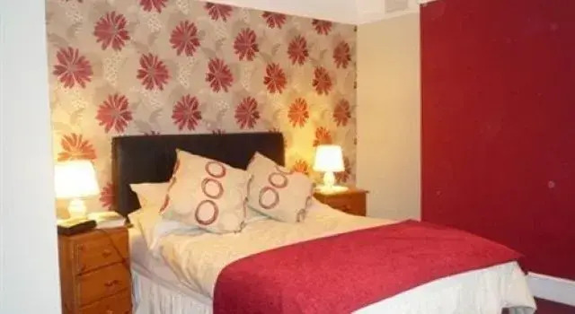 The Lodge Country Guest House