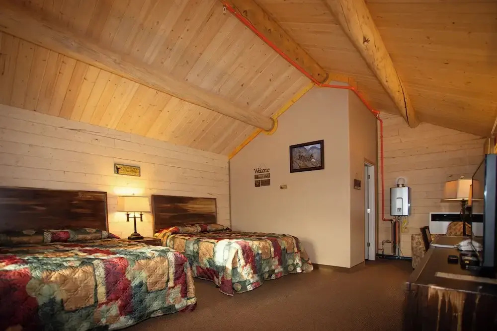 Young's Motel