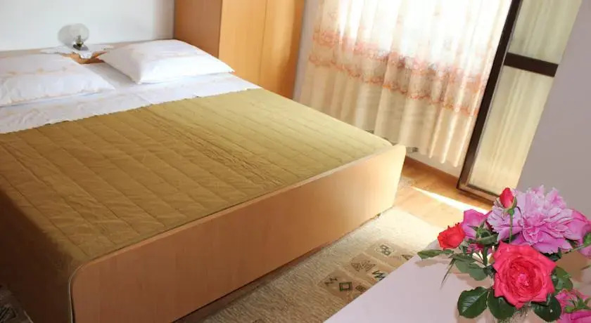 Rooms Teklić