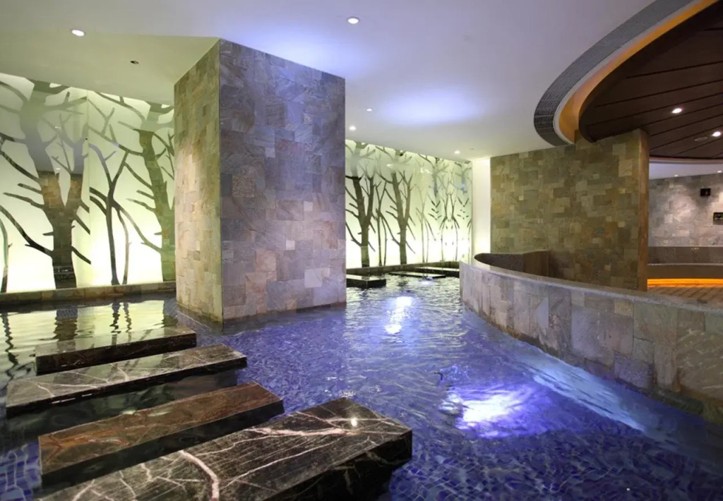 HJ International Hotel