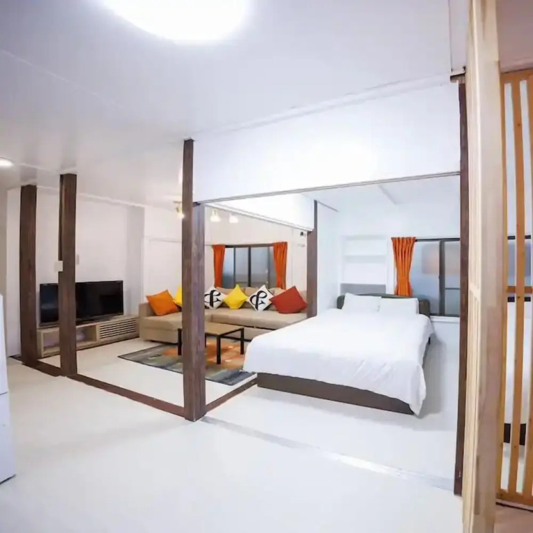SK House