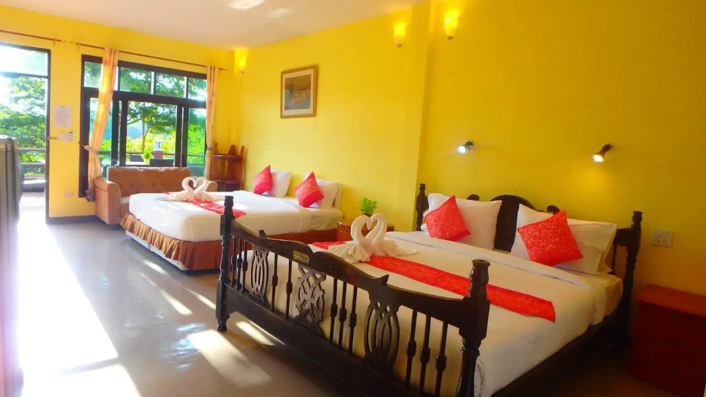 Banana Resort & Spa