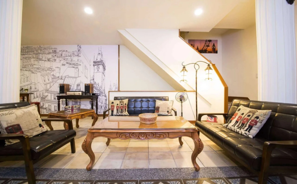 England Bungalow