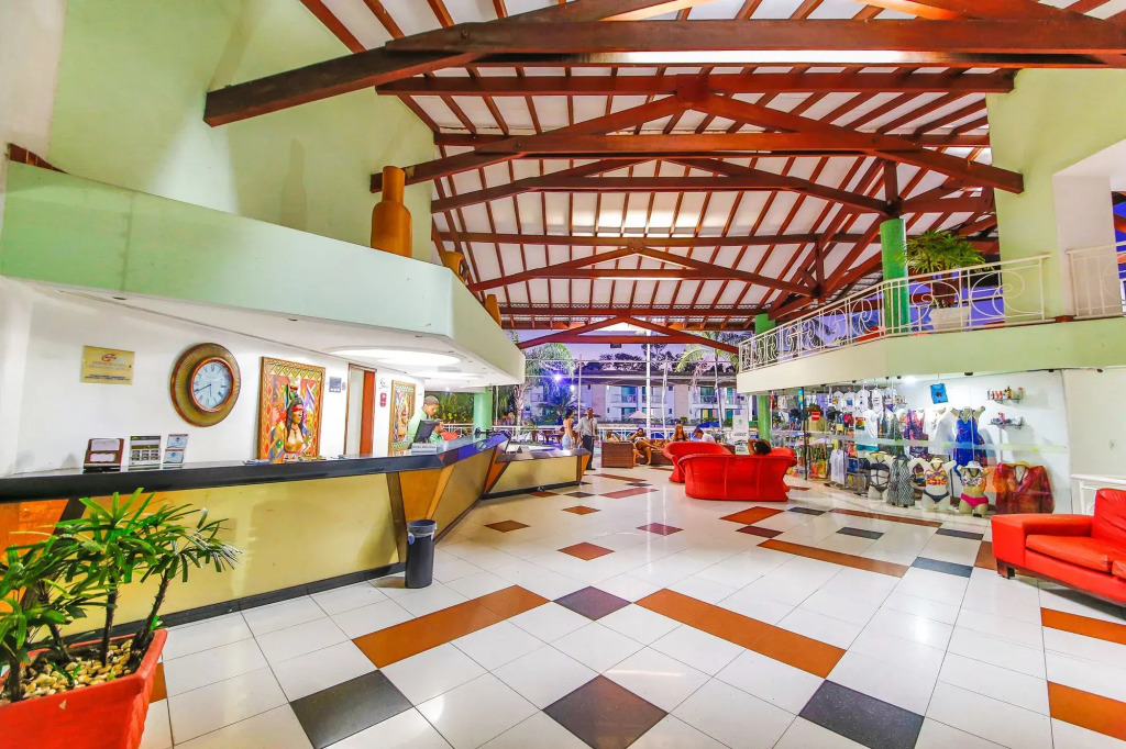 Portal Beach Hotel - Rede Soberano