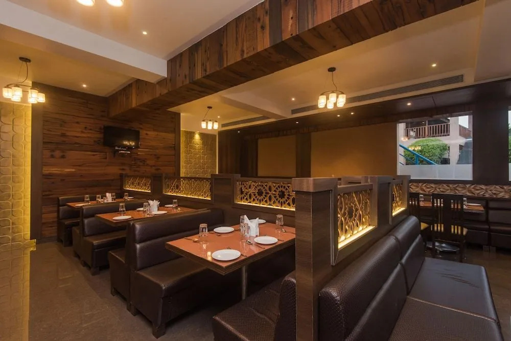 OYO 10652 Hotel Kushala Green
