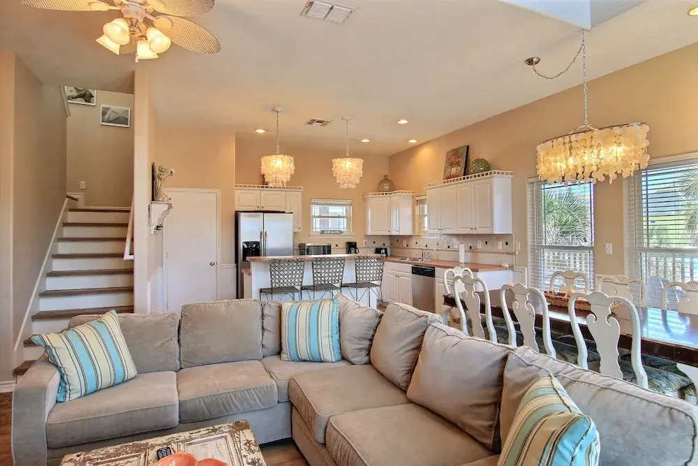 Treasure Isle 4 Bedrooms 5 Bathrooms Home