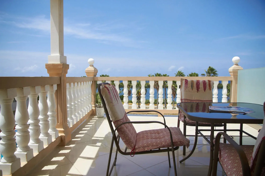 Piscadera Seaview Apartments