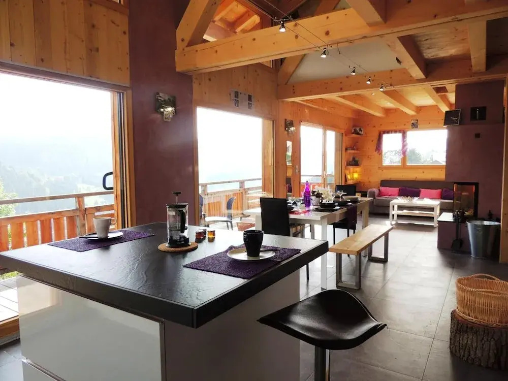 Chalet with 5 Bedrooms in Les Gets, with Wonderful Mountain View, Furnished Garden And Wifi