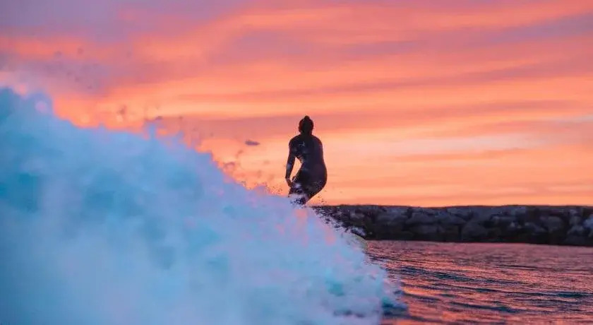 Kali Vice Surf Villa