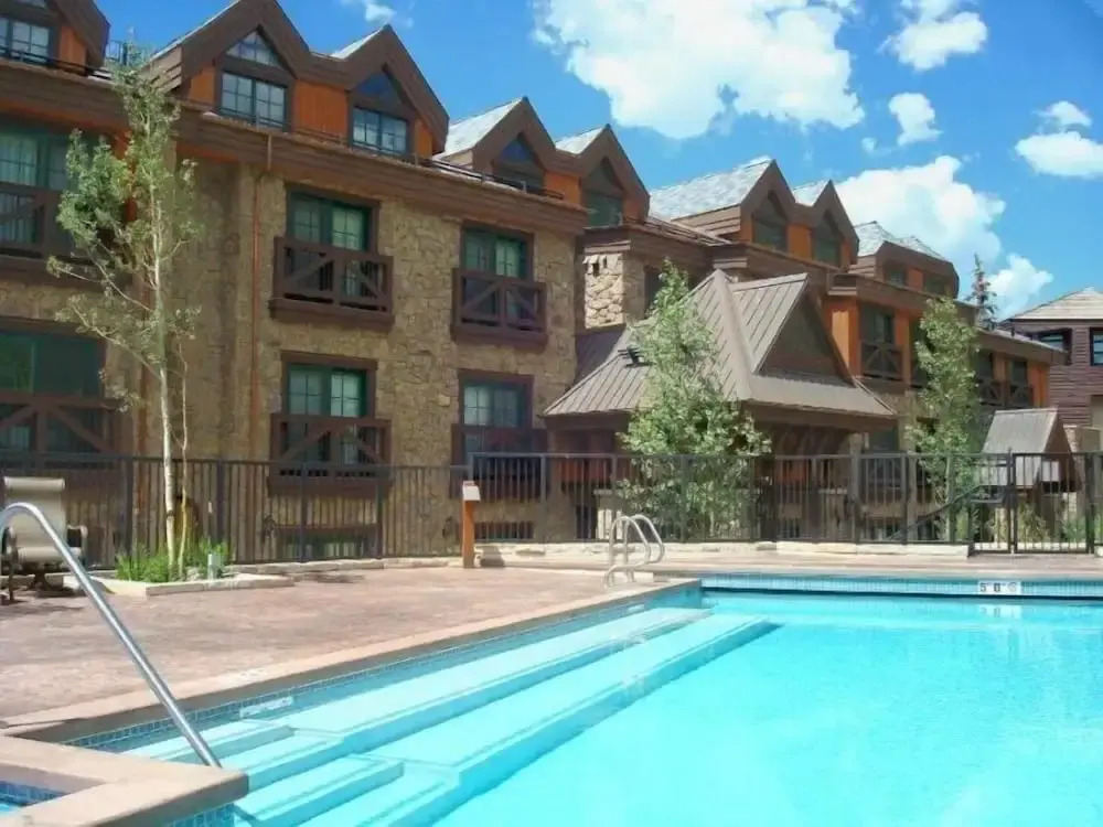 Luxury 4 Bedroom Condo in Vail Village - Mountain View Residences