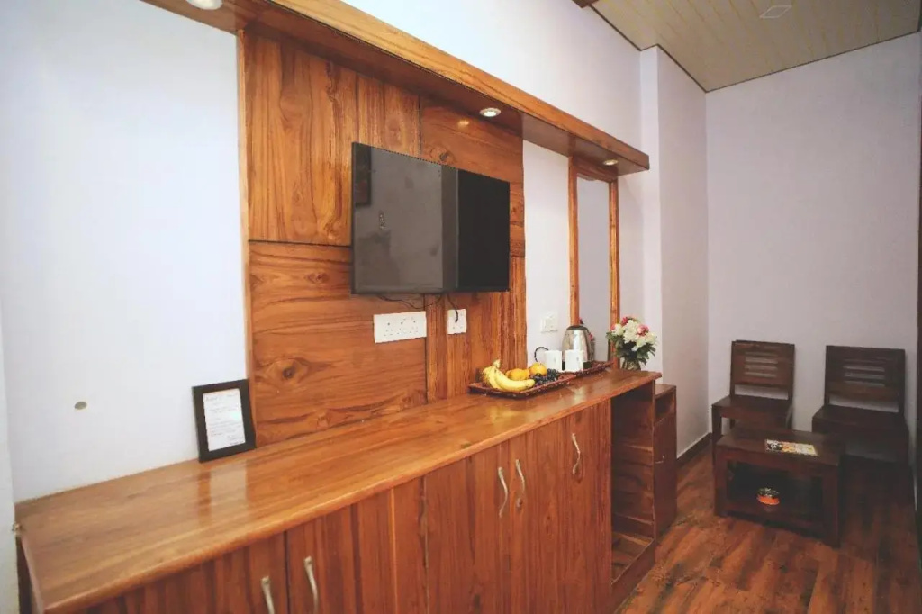 Shivalik Hotel And Resorts
