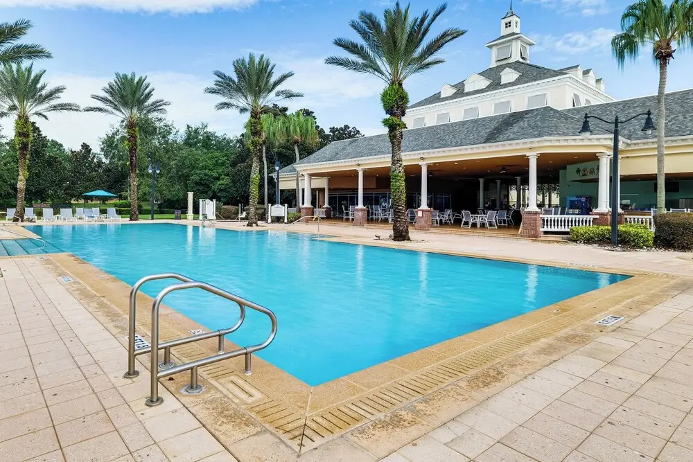 8 Mi to Disney: Pet-friendly Apt w/ Resort Perks