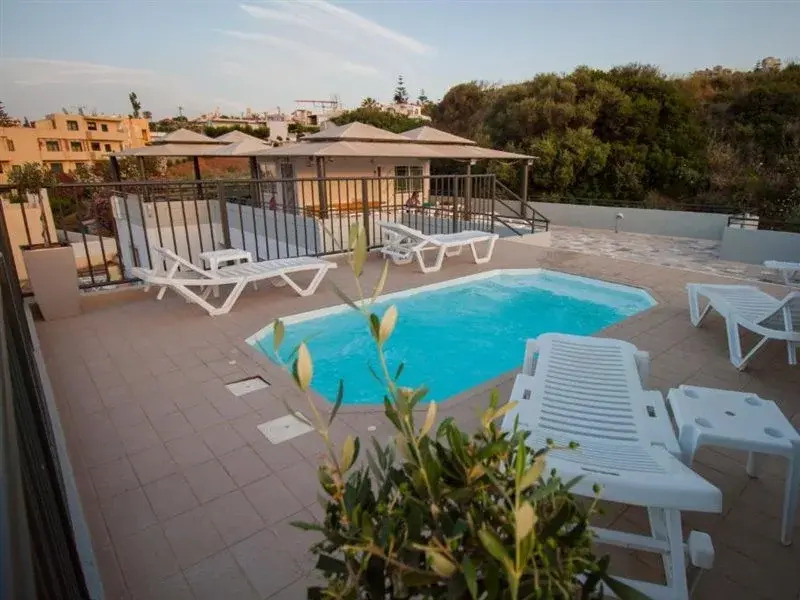 Elia Apartments
