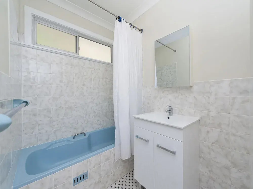 Box Beach Retreat, 29 Essendene Road,
