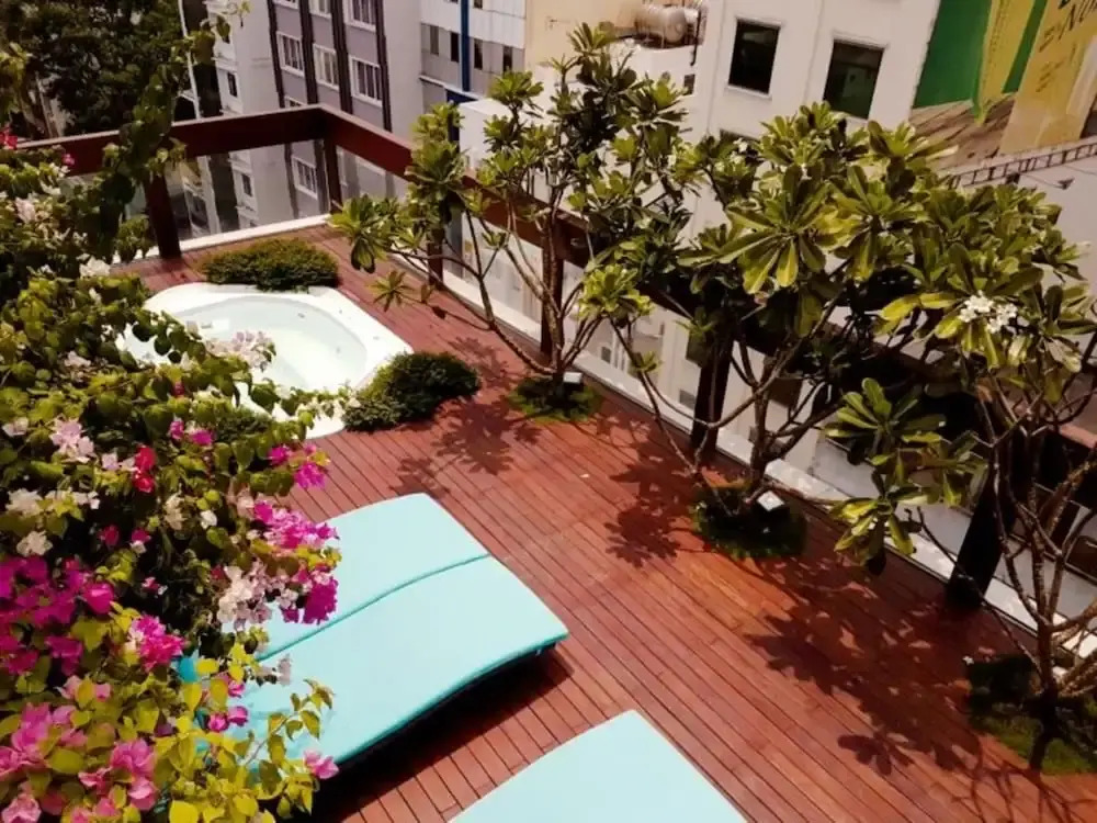Me Saigon Boutique Hotel