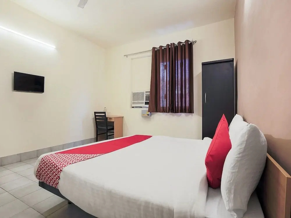 Sher Singh Palace by OYO Rooms