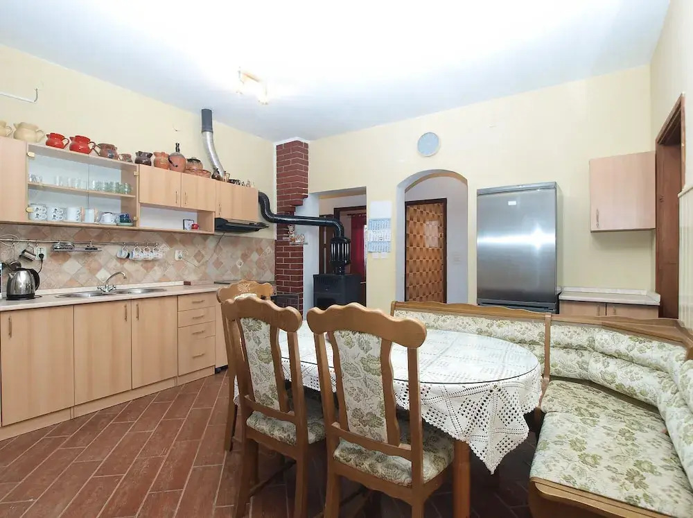 Apartment 1775