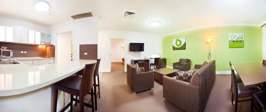 Hyde Park Inn