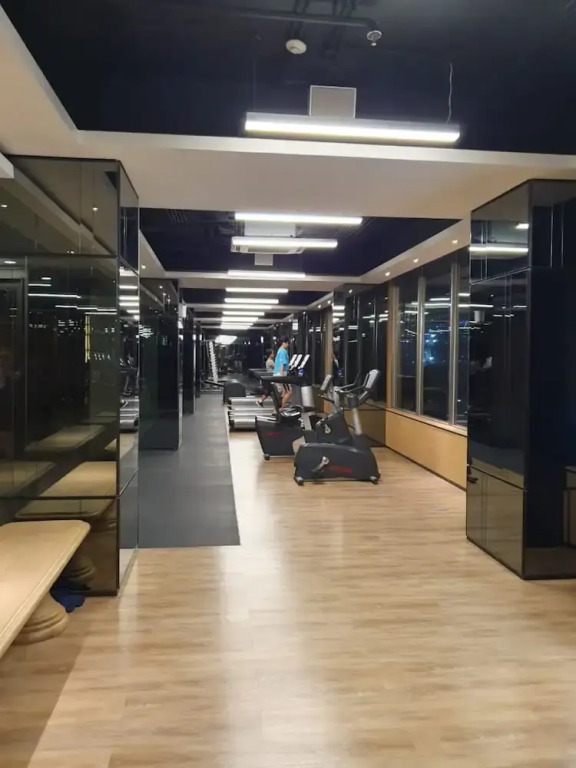Tentrem Room at Springwood Residence