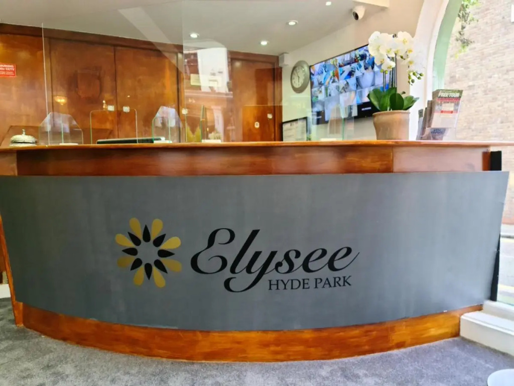 Elysee Hyde Park