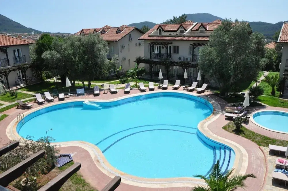 Begonvilla Apart F1 by Angel Rentals